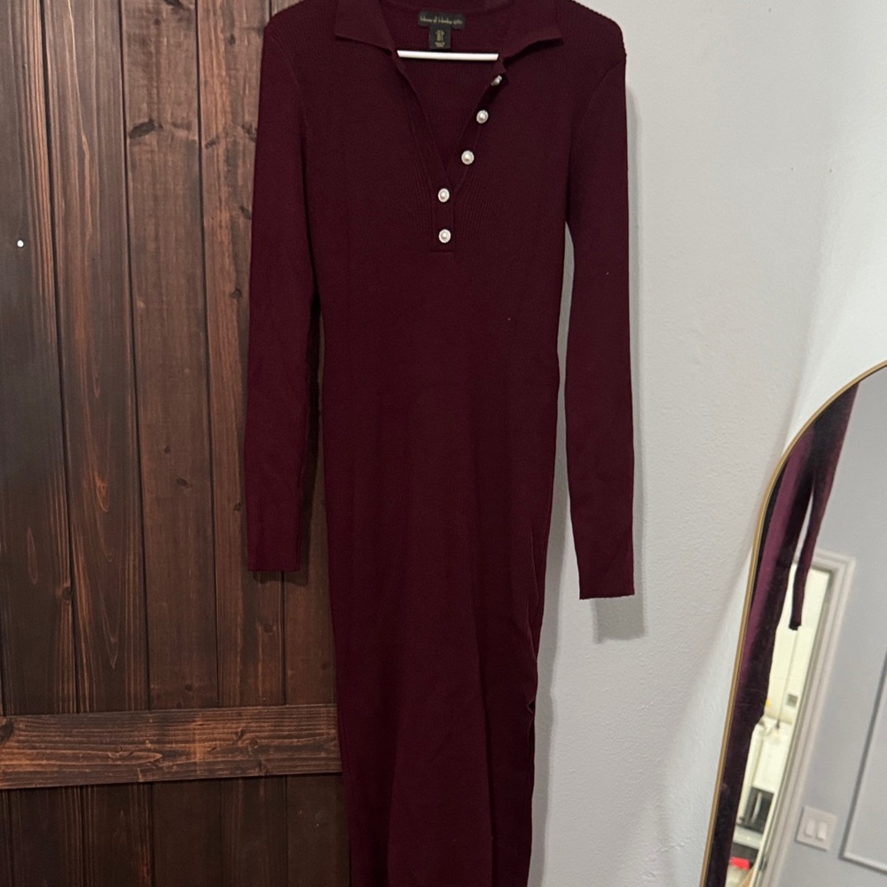 House of Harlow 1960 Maroon Long Sleeve Dress